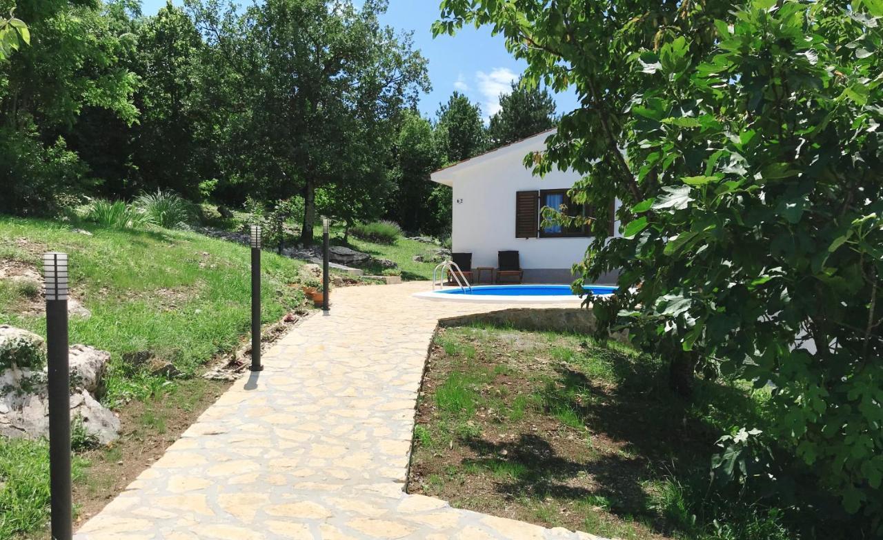 Holiday Home Deni Roč المظهر الخارجي الصورة