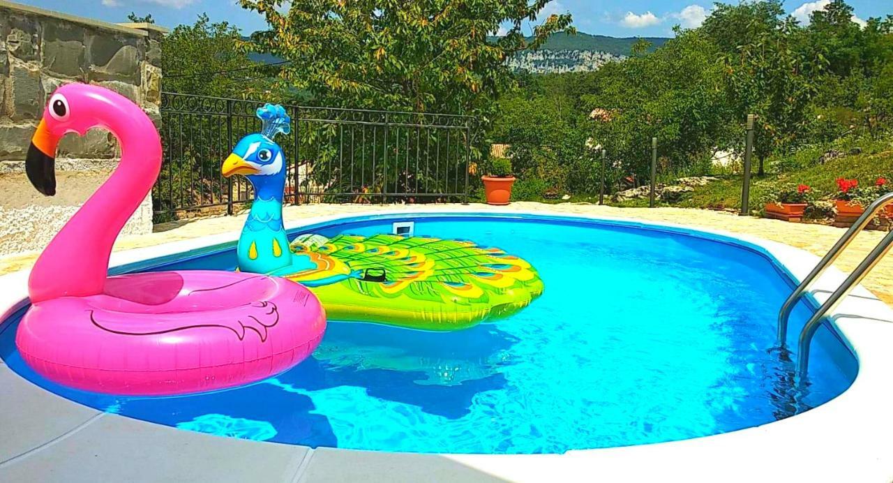 Holiday Home Deni Roč المظهر الخارجي الصورة