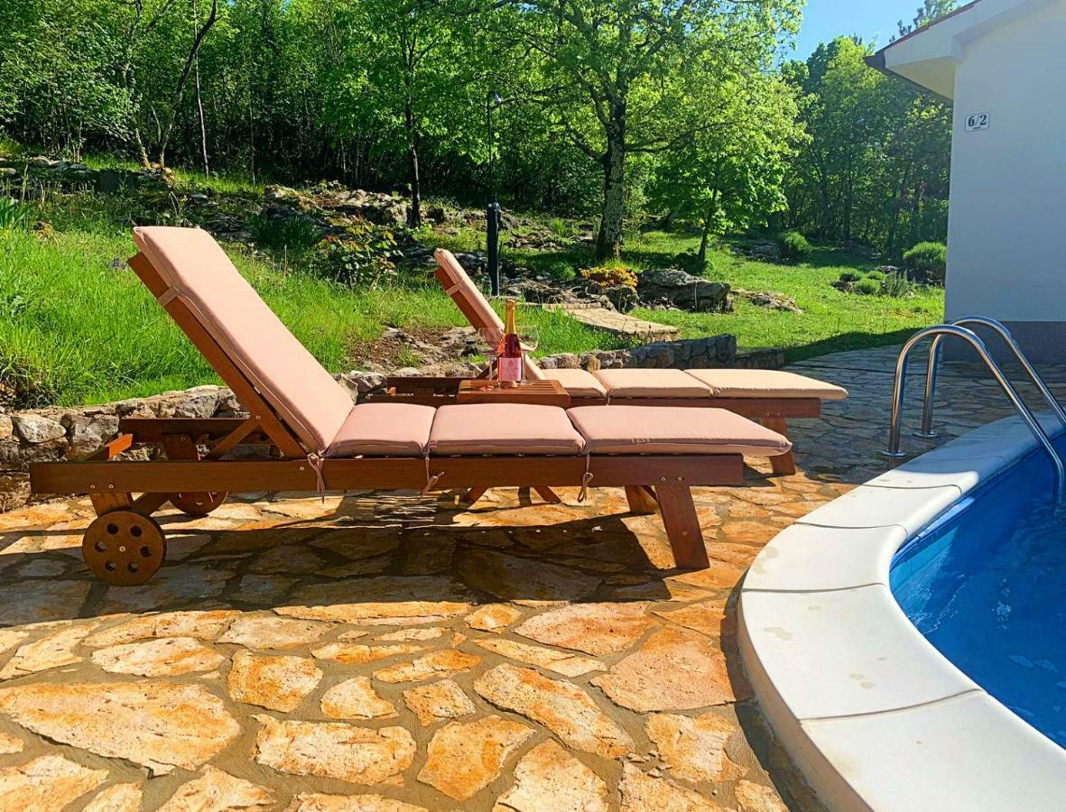 Holiday Home Deni Roč المظهر الخارجي الصورة